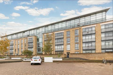 2 bedroom flat for sale, 2 Point Wharf Lane, Brentford, , TW8 0EA