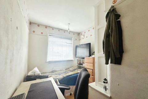 1 Angleside Avenue, Manchester, M19 1NU