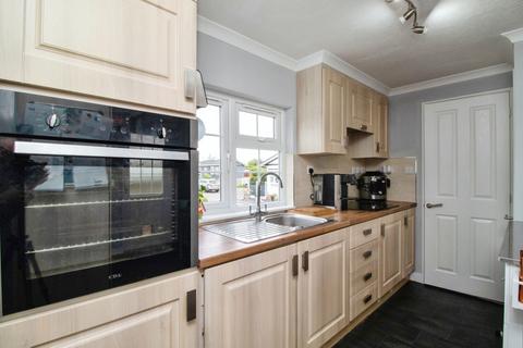 1 bedroom park home for sale, Hockley, Essex, SS5