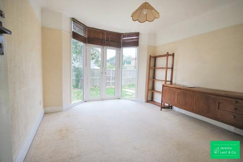 3 bedroom detached house for sale, Mays Lane, Barnet, EN5