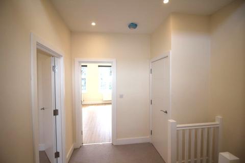 1 bedroom flat to rent, Epsom Road, Guildford GU1