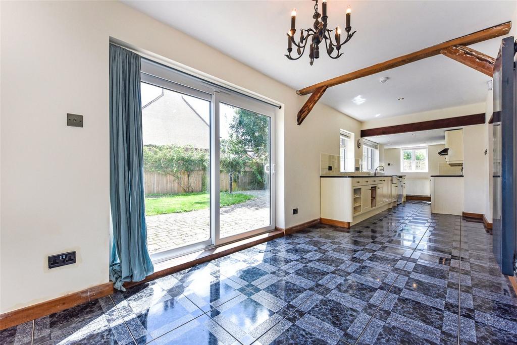 Dining Area/Kitchen