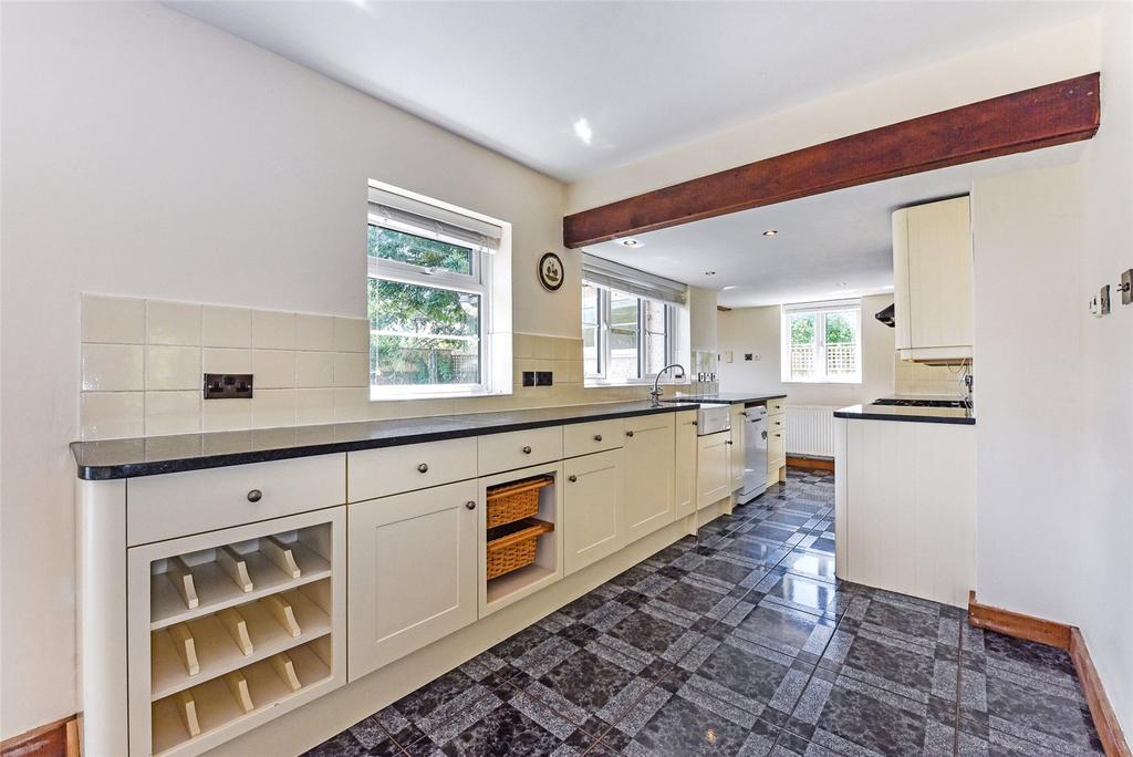 Dining Area/Kitchen