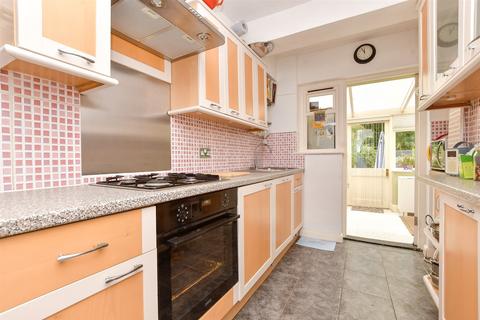 3 bedroom terraced house for sale, Lloyds Way, Beckenham, Kent