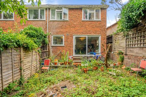 4 bedroom end of terrace house for sale, Castlands Road, London