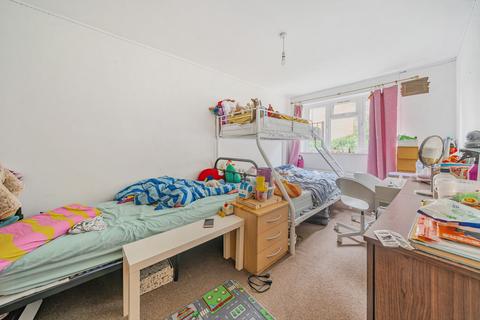 1 Castlands Road, London, SE6 4LN