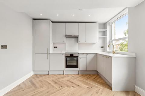 1 bedroom flat for sale, Church Road, Teddington, London, TW11
