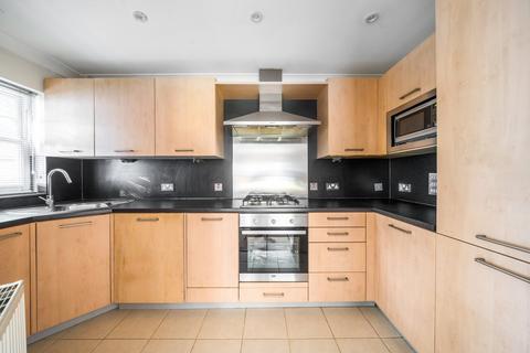 2 bedroom flat for sale, Shuna, Woodham Lane, Woodham, KT15