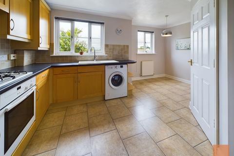 37 Kel Avon Close, Truro, TR1 1AW