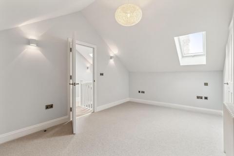 2 bedroom flat for sale, Church Road, Teddington, London, TW11
