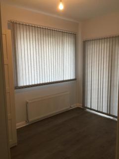 2 bedroom flat to rent, North Road, Southall UB1