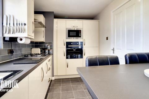 3 bedroom apartment for sale, Oakamoor Close, Chesterfield