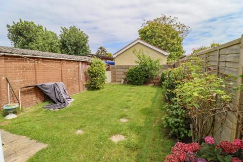 2 bedroom detached bungalow for sale, Seafront Estate, Hayling Island