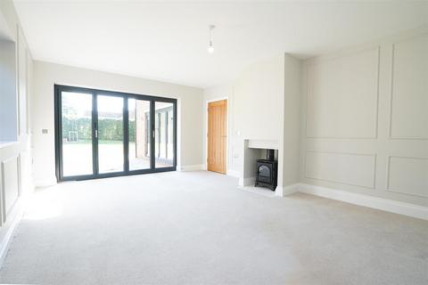 4 bedroom detached house for sale, Primrose House, Besses Lane, Wood Burcote, Towcester