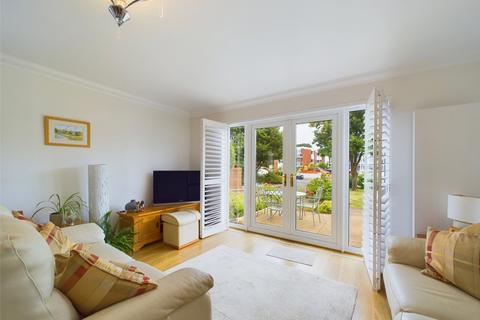 2 bedroom apartment for sale, Stourwood Avenue, Bournemouth, Dorset, BH6