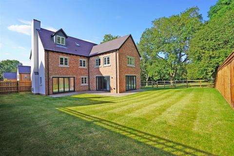 5 bedroom detached house for sale, Jasmine House, Besses Lane, Wood Burcote, Towcester