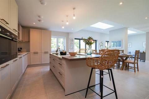 5 bedroom detached house for sale, Lavender House, Besses Lane, Wood Burcote, Towcester