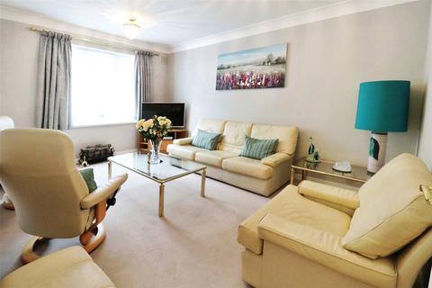 3 bedroom maisonette for sale, Abbey Court, Surrey GU15