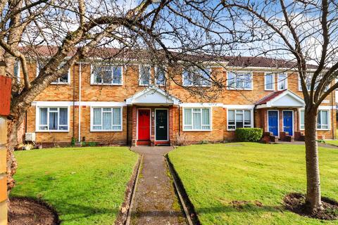 3 bedroom maisonette for sale, Abbey Court, Surrey GU15