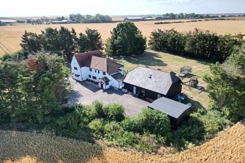 New Montsale Marshes, Burnham-on-crouch, CM0 8NQ