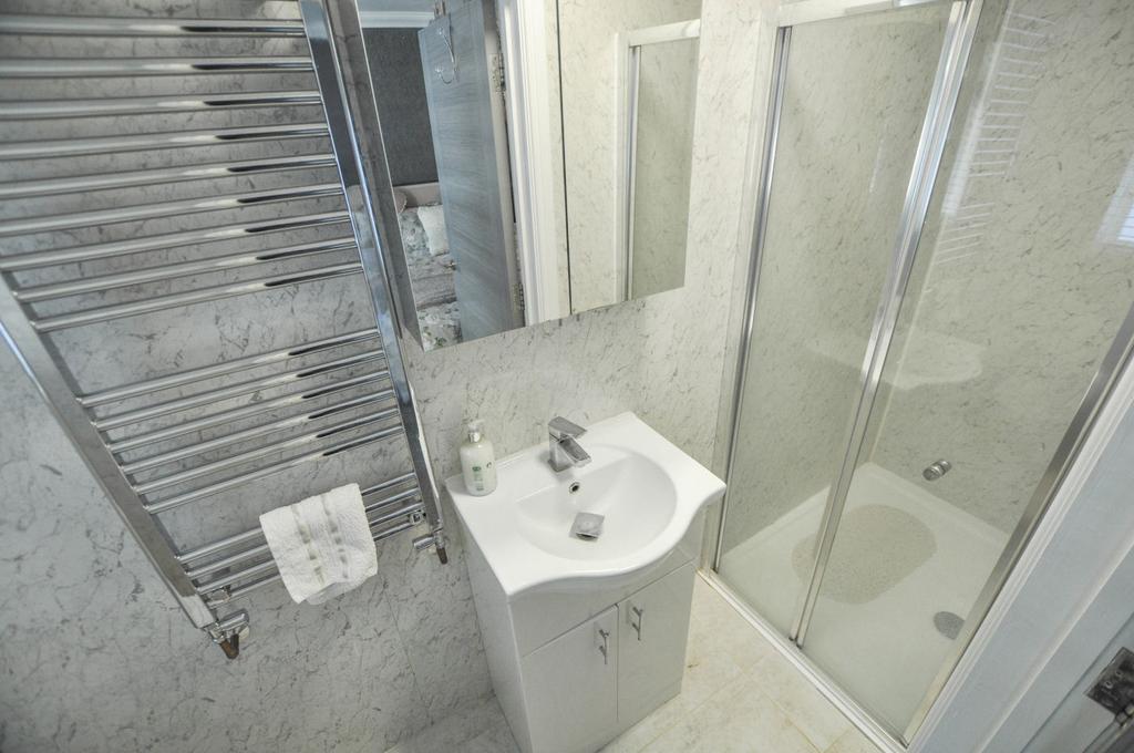 En suite shower room