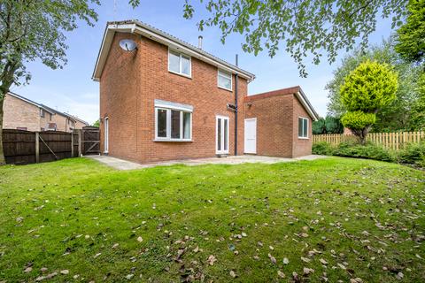 3 bedroom detached house for sale, Riverbank Drive, Bury, Greater Manchester, BL8 1UR