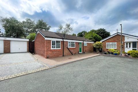 4 bedroom detached bungalow for sale, Lowick Green, Woodley, Stockport