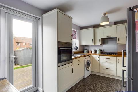 3 bedroom house for sale, Bow Bridge Close, Market Weighton, York, YO43 3Fh