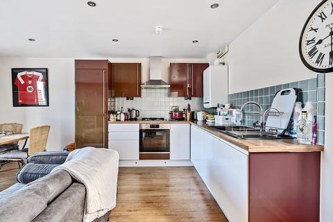 2 bedroom penthouse for sale, Barton Vale, Somerset BS2