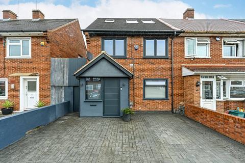 4 bedroom semi-detached house for sale, Lichfield Road, Hounslow, TW4