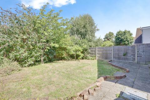 3 bedroom semi-detached house for sale, Woodham Park Drive, Benfleet, SS7