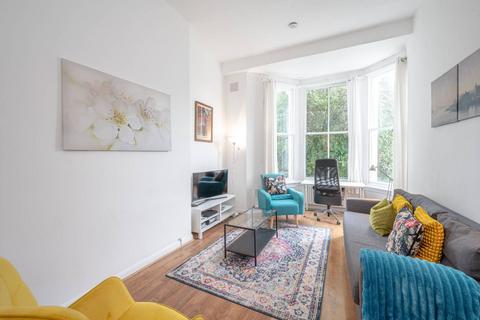 2 bedroom flat for sale, Fellows Road, Belsize Park, London, NW3