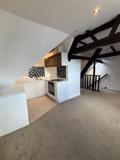 1 The Hundred, Fordingbridge, SP6 1QU