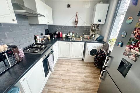 2 bedroom flat for sale, Parkwood Road, Bournemouth BH5