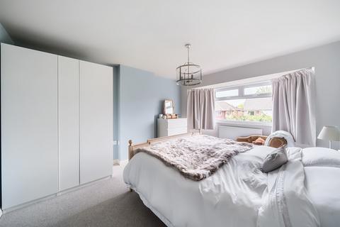 6 Ravensgate Road, Charlton Kings, Cheltenham, GL53 8NN
