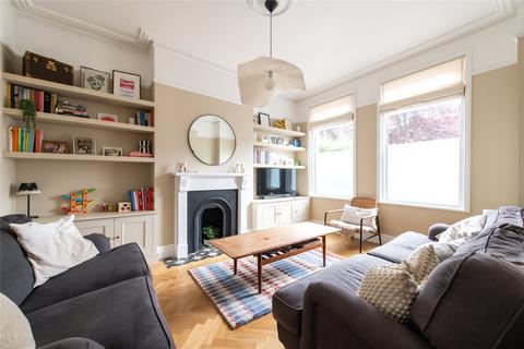 60 Ardfillan Road, London, SE6 1SS
