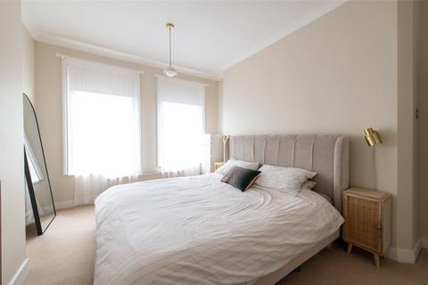 60 Ardfillan Road, London, SE6 1SS