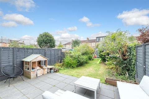 60 Ardfillan Road, London, SE6 1SS