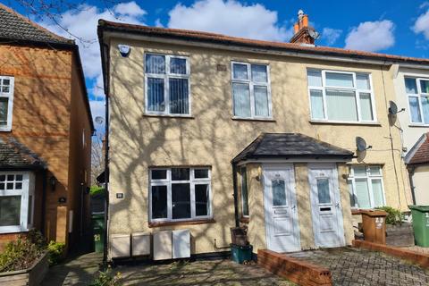 21a Ruskin Road, Carshalton, SM5 3DD
