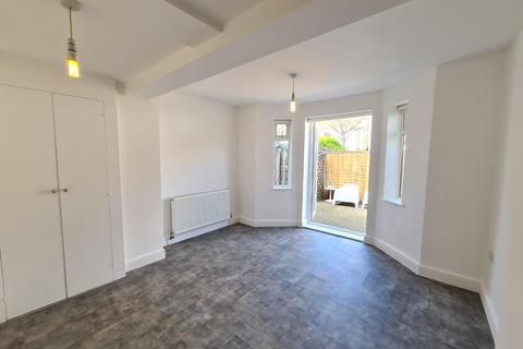 21a Ruskin Road, Carshalton, SM5 3DD