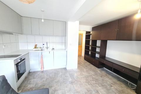 21a Ruskin Road, Carshalton, SM5 3DD