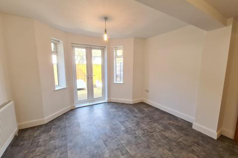 21a Ruskin Road, Carshalton, SM5 3DD