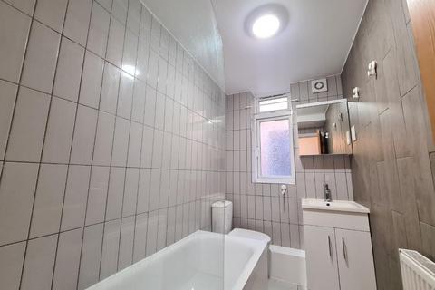 21a Ruskin Road, Carshalton, SM5 3DD