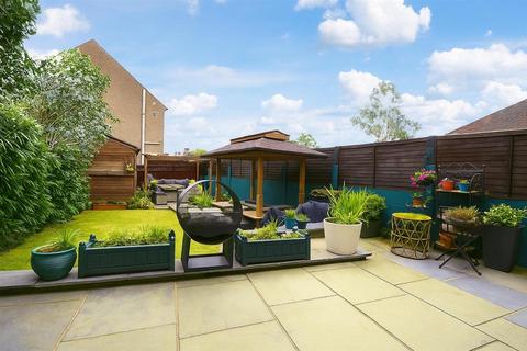 undefined, William Street, Bushey