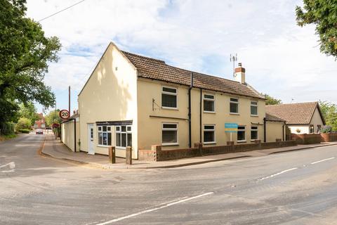 undefined, Main Road, Filby