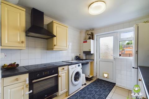 7 Sullivan Road, Brighton Hill, Basingstoke, RG22 4DP