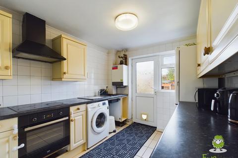 7 Sullivan Road, Brighton Hill, Basingstoke, RG22 4DP