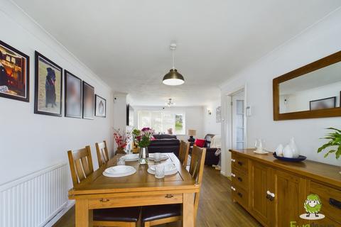 7 Sullivan Road, Brighton Hill, Basingstoke, RG22 4DP