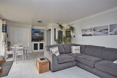 1 bedroom flat for sale, Castle Road, Sandgate, CT20