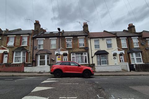 2 bedroom terraced house for sale, Greyhound Road, N17